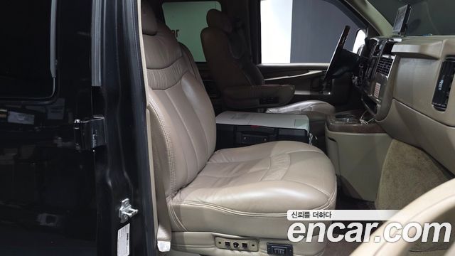 Chevrolet Express Van 2007 — photo 11