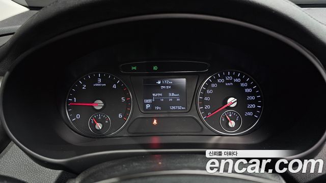 Kia Sorento 2018 — photo 8
