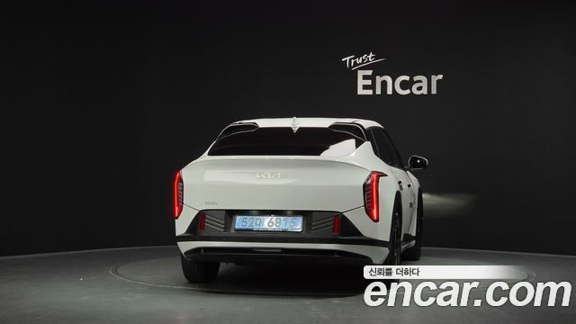 Kia EV4 2026 — photo 4