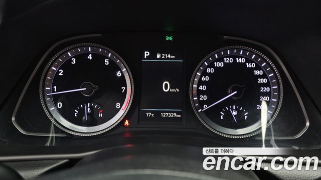 Hyundai Sonata 2022 — photo 11