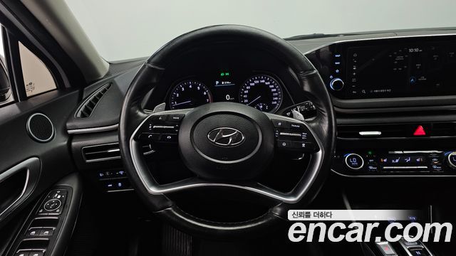 Hyundai Sonata 2022 — photo 19