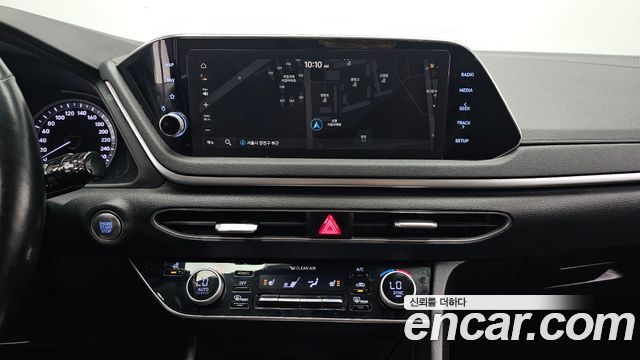 Hyundai Sonata 2022 — photo 20