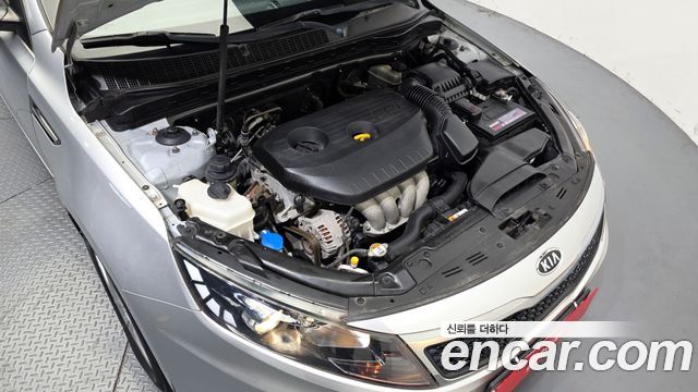 Kia K5 2013 — photo 6