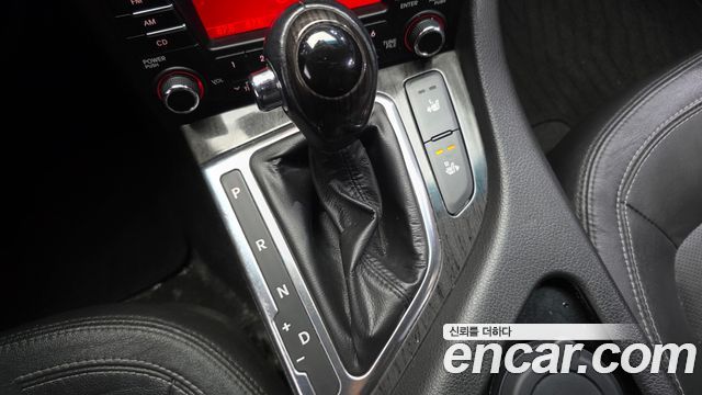 Kia K5 2013 — photo 9