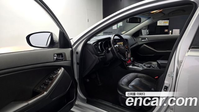 Kia K5 2013 — photo 10
