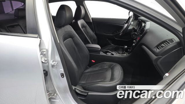 Kia K5 2013 — photo 11