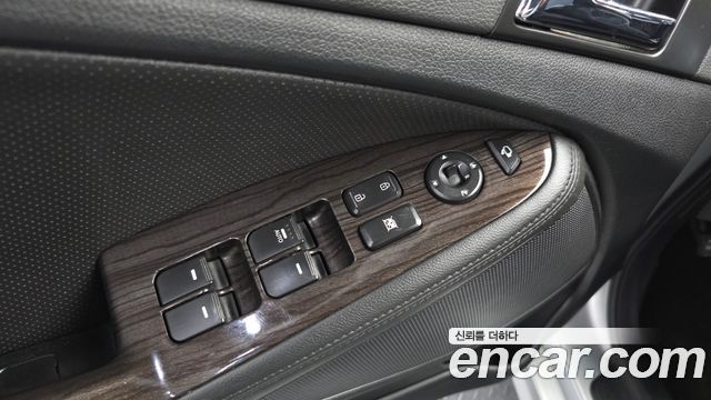 Kia K5 2013 — photo 16