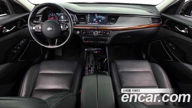 Kia K7 2017 — photo 10