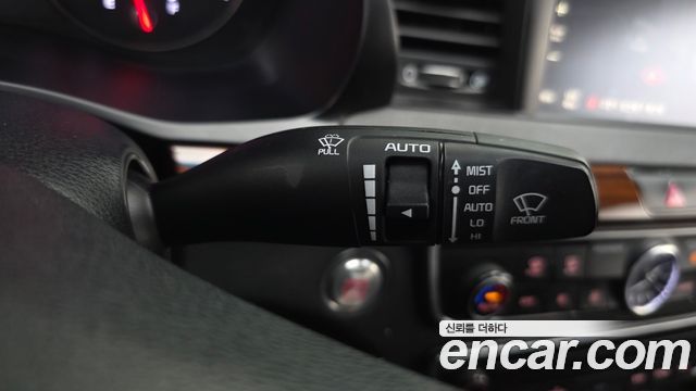 Kia K7 2017 — photo 24