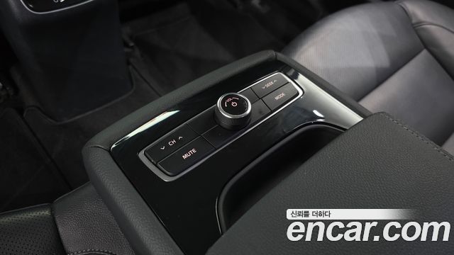 Kia K7 2017 — photo 33