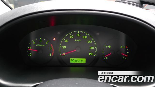 Hyundai Starex 2014 — photo 11
