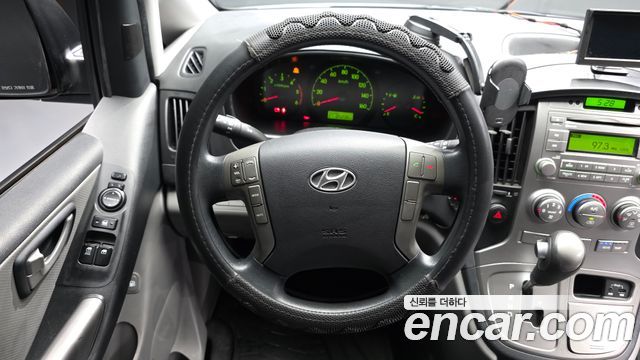 Hyundai Starex 2014 — photo 19