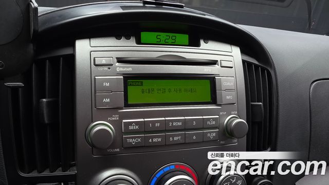 Hyundai Starex 2014 — photo 21