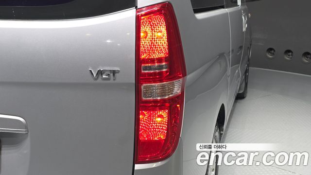 Hyundai Starex 2014 — photo 9