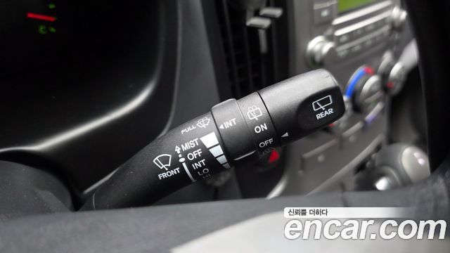 Hyundai Starex 2014 — photo 27
