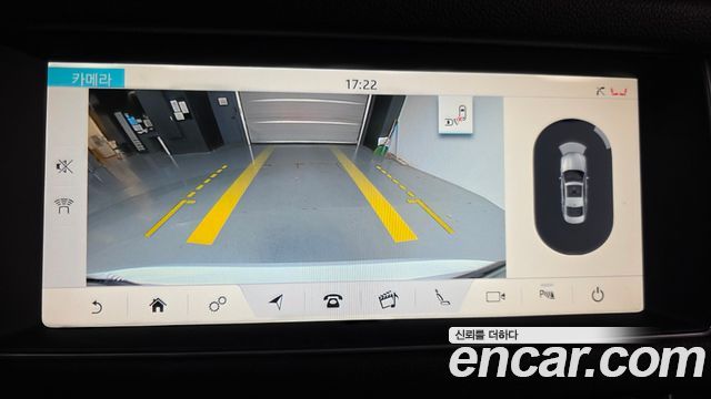Jaguar XF 2017 — photo 14