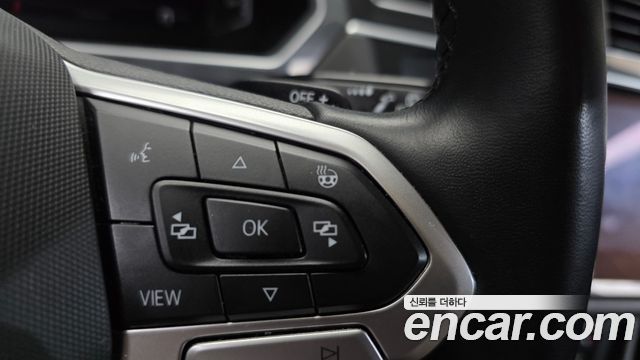 Volkswagen Tiguan 2021 — photo 23