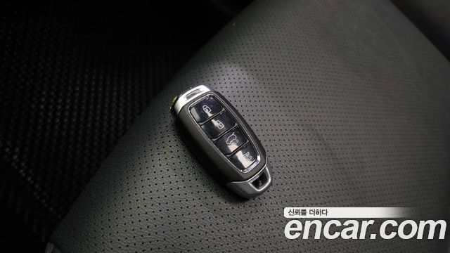 Hyundai Kona 2019 — photo 32