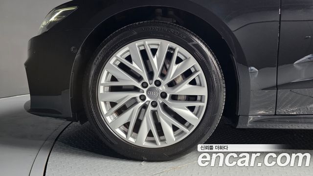 Audi A7 2021 — photo 5
