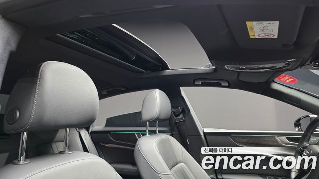 Audi A7 2021 — photo 20