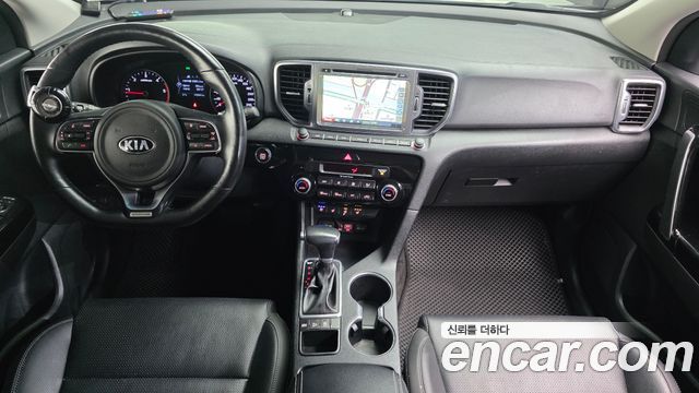 Kia Sportage 2017 — photo 10
