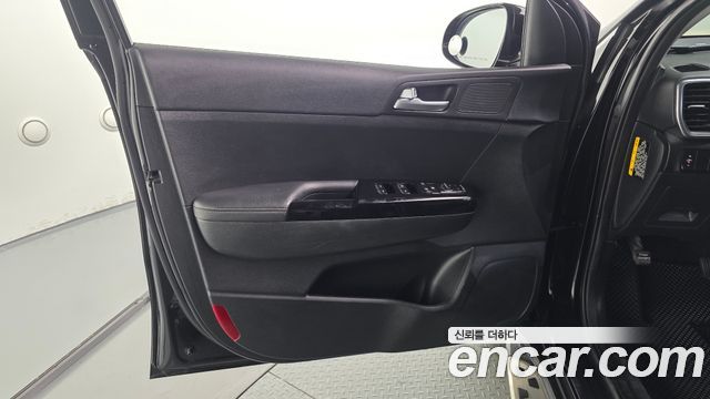 Kia Sportage 2017 — photo 14