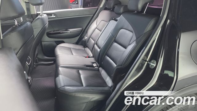 Kia Sportage 2017 — photo 16