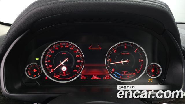 BMW X6 2019 — photo 11