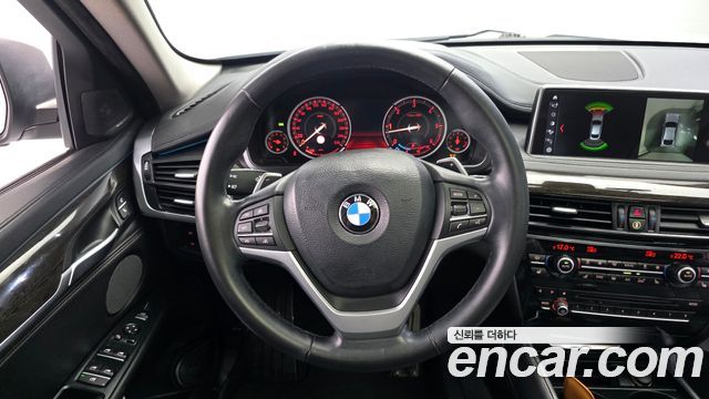 BMW X6 2019 — photo 19