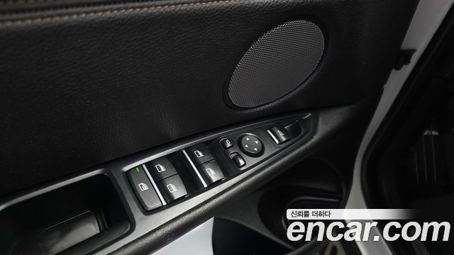 BMW X6 2019 — photo 30
