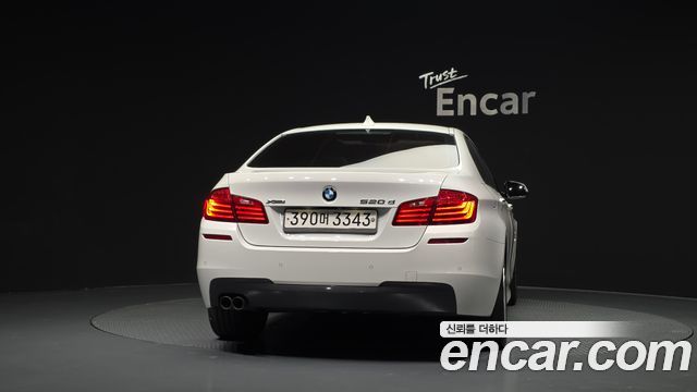 BMW 5-Series 2016 — photo 4