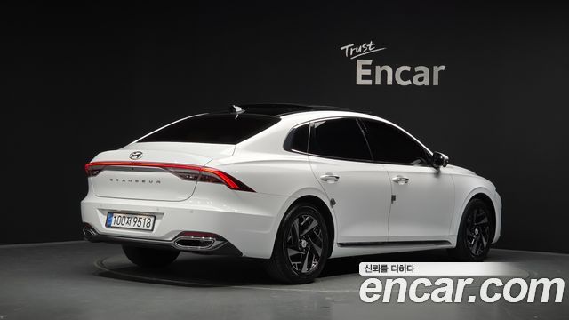 Hyundai Grandeur 2023 — photo 2