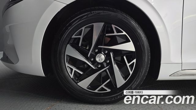 Hyundai Grandeur 2023 — photo 5