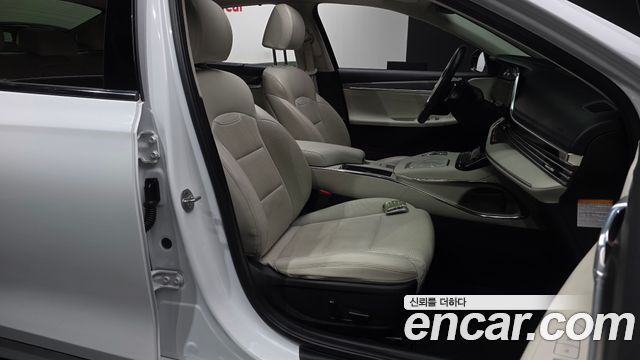 Hyundai Grandeur 2023 — photo 17