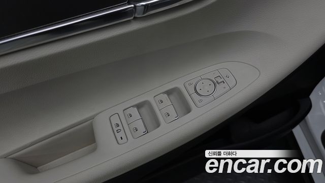 Hyundai Grandeur 2023 — photo 30