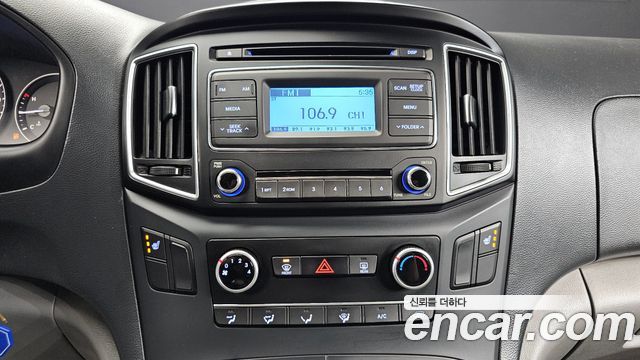 Hyundai Starex 2018 — photo 14