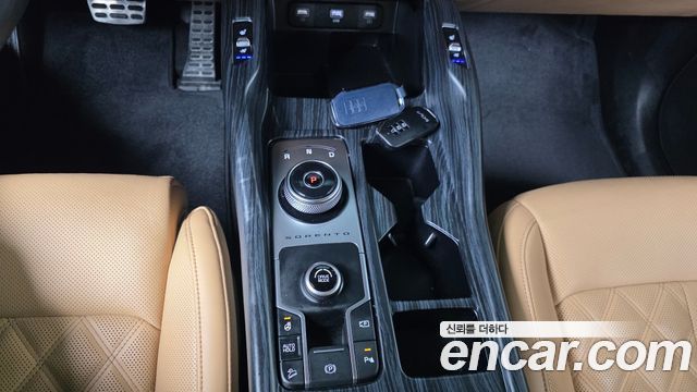 Kia Sorento 2022 — photo 12