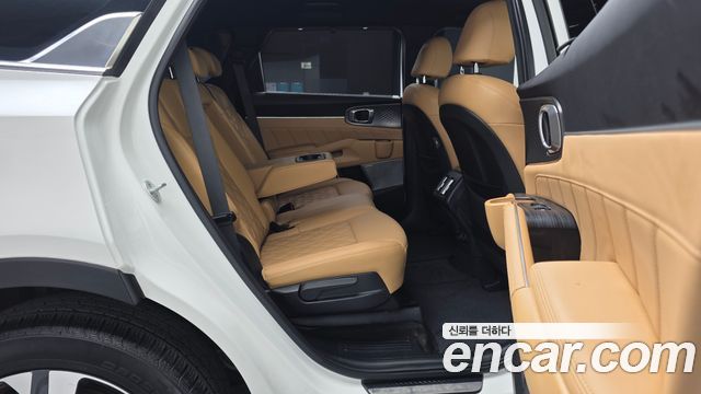 Kia Sorento 2022 — photo 18