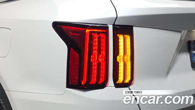 Kia Sorento 2022 — photo 9