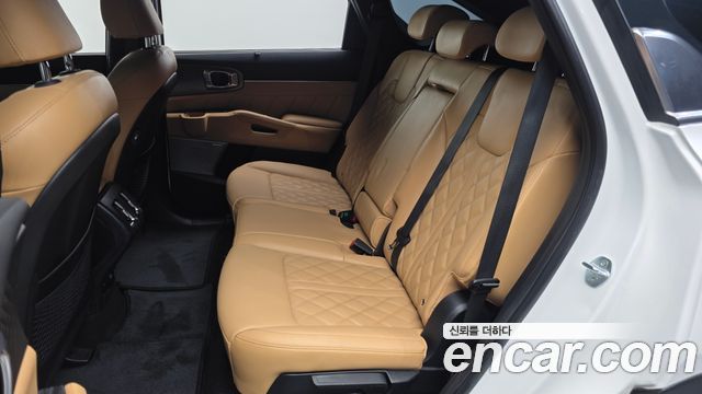 Kia Sorento 2022 — photo 16
