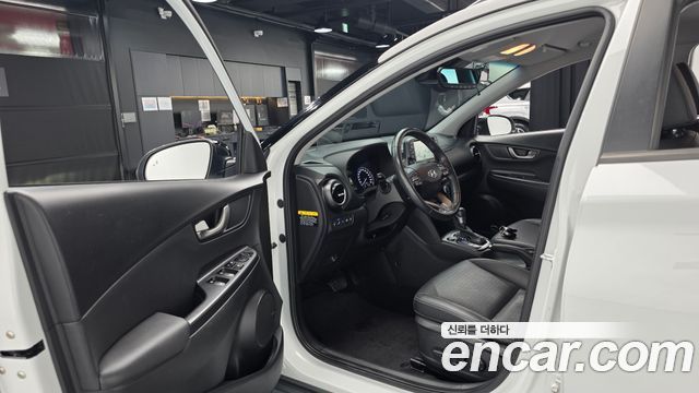 Hyundai Kona 2018 — photo 13
