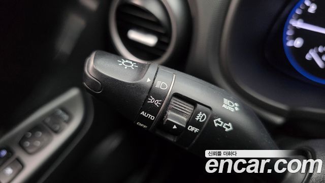 Hyundai Kona 2018 — photo 28