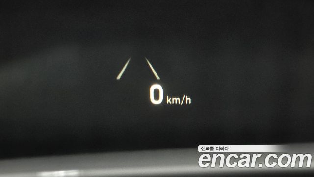 Hyundai Kona 2018 — photo 31