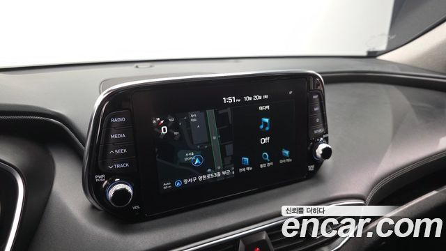 Hyundai Santafe 2020 — photo 21