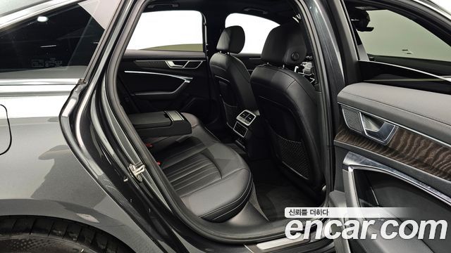 Audi A6 2023 — photo 18