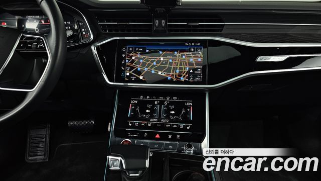 Audi A6 2023 — photo 20