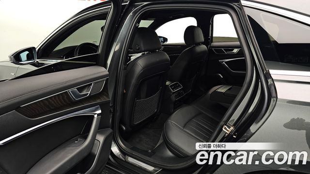Audi A6 2023 — photo 16