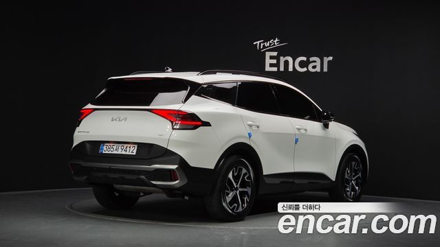 Kia Sportage 2023 — photo 2