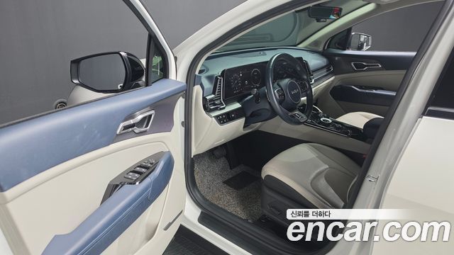 Kia Sportage 2023 — photo 13