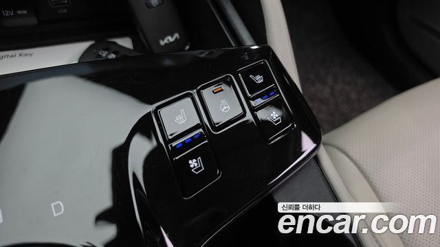 Kia Sportage 2023 — photo 22